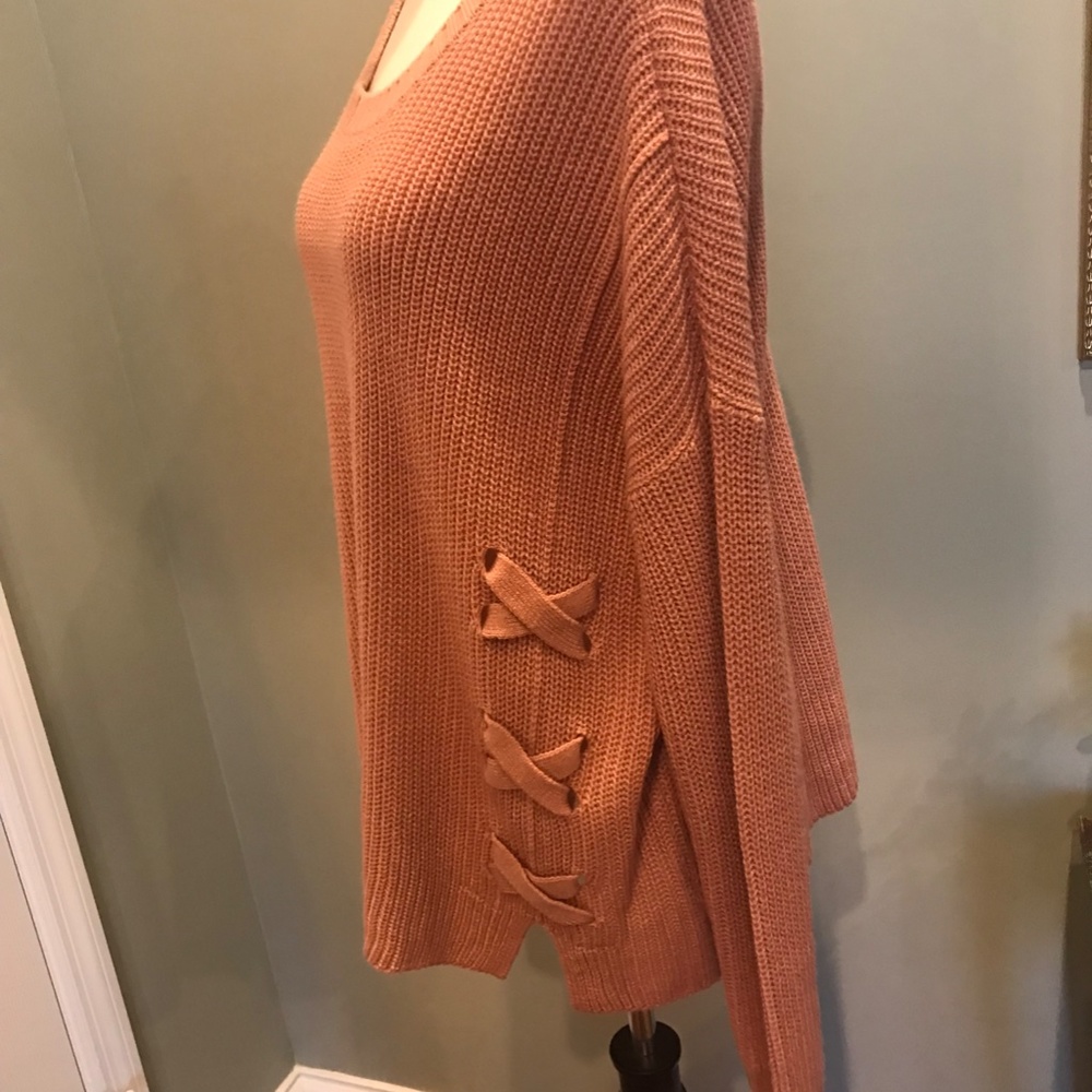 Sweater - Picture 2 of 4